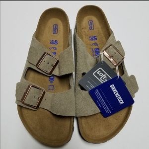 New Birkenstock size 40 taupe soft foot bed
